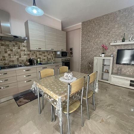 Casa Vacanze Il Girasole Balestrate Exterior foto