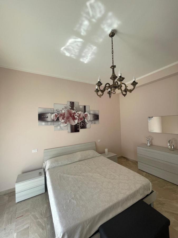 Casa Vacanze Il Girasole Balestrate Exterior foto